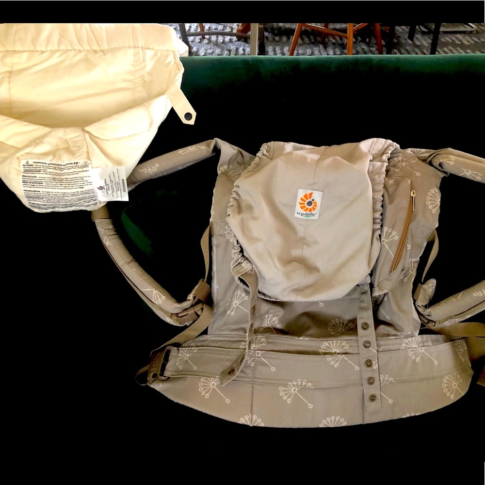 Ergobaby organic carrier with insert
